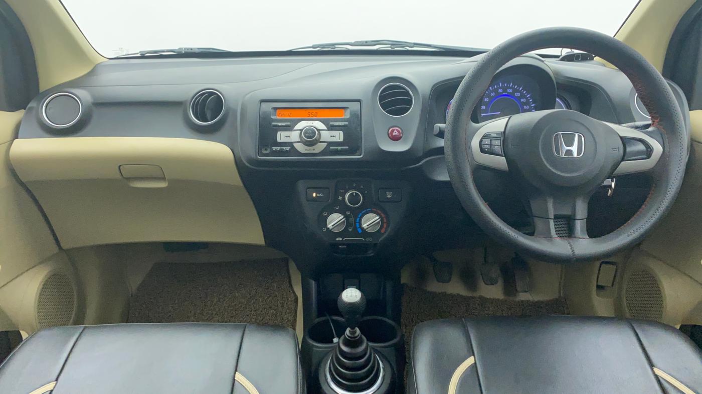 2015 Honda Brio 1.2 S MT I VTEC, Petrol, Manual, 65,109 km, Dashboard View