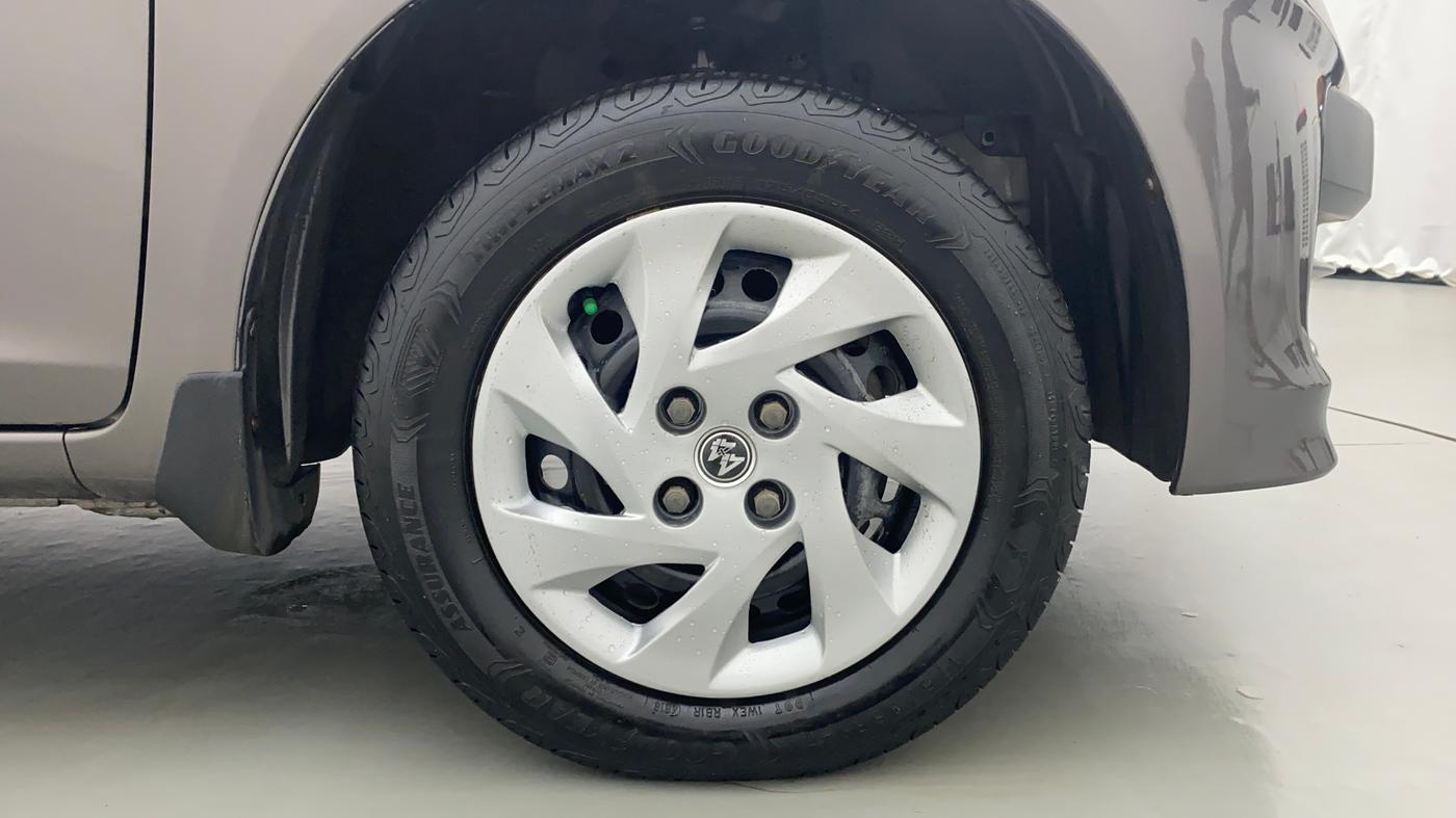 2015 Honda Brio 1.2 S MT I VTEC, Petrol, Manual, 65,109 km, Right Front Tyre