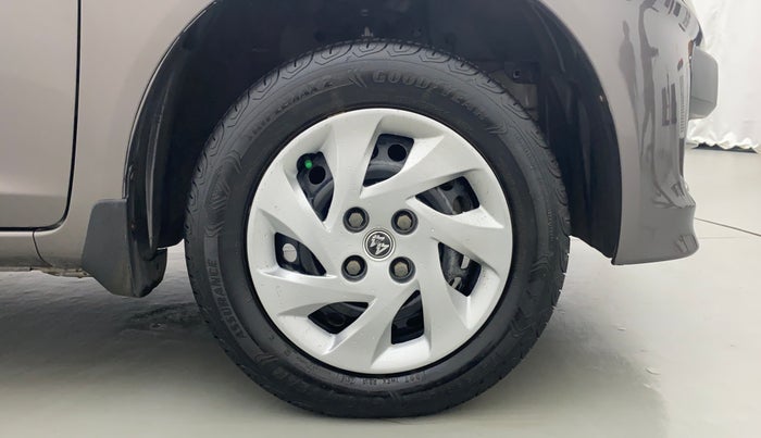 2015 Honda Brio 1.2 S MT I VTEC, Petrol, Manual, 65,109 km, Right Front Tyre