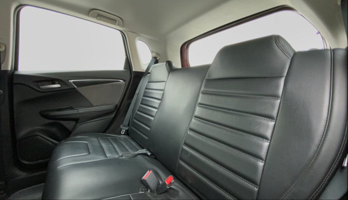 2018 Honda WR-V 1.5 i-DTEC VX MT, Diesel, Manual, 56,312 km, Right Side Rear Door Cabin