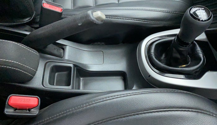 2018 Honda WR-V 1.5 i-DTEC VX MT, Diesel, Manual, 56,312 km, Gear Lever