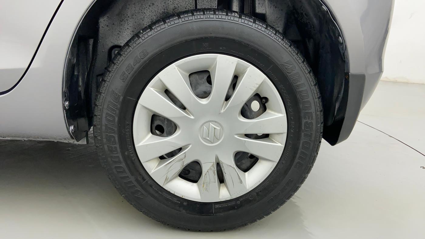 2013 Maruti Swift VDI, Diesel, Manual, Left Rear Wheel