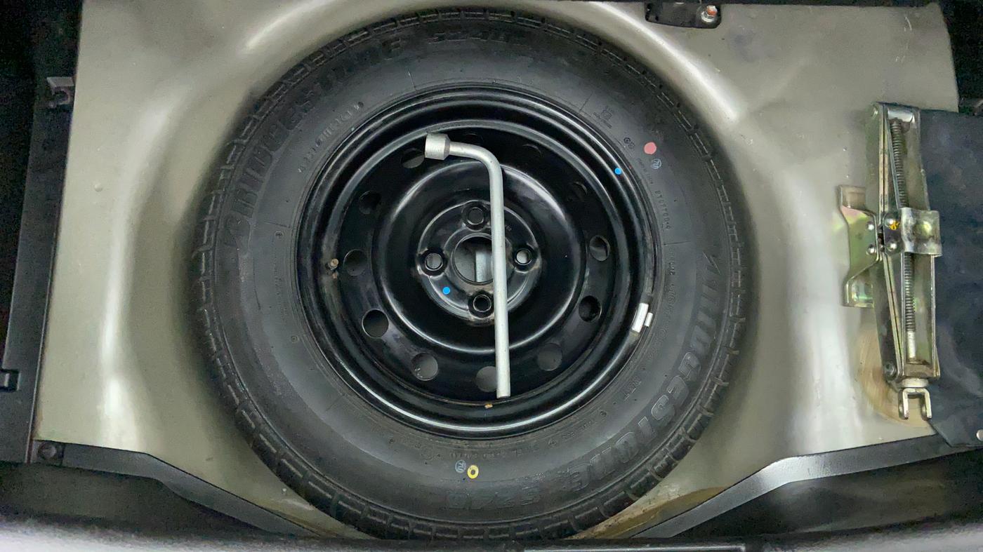 2013 Maruti Swift VDI, Diesel, Manual, Spare Tyre