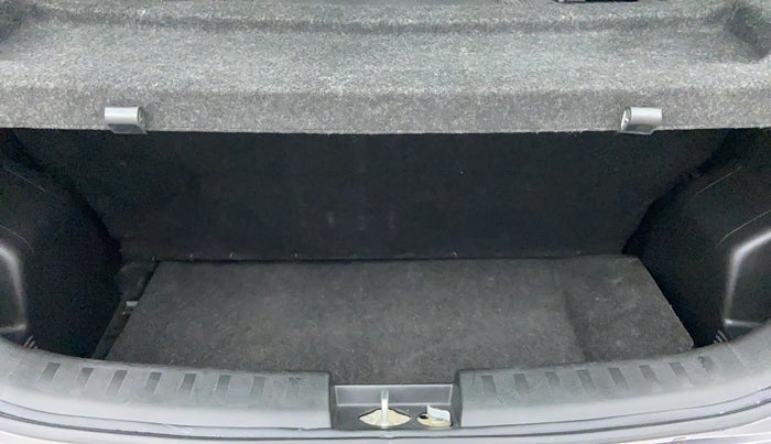 2013 Maruti Swift VDI, Diesel, Manual, Boot Inside