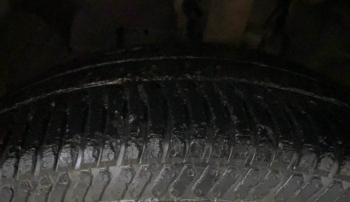 2019 Ford Ecosport TREND + 1.5L PETROL AT, CNG, Automatic, 40,869 km, Left Front Tyre Tread