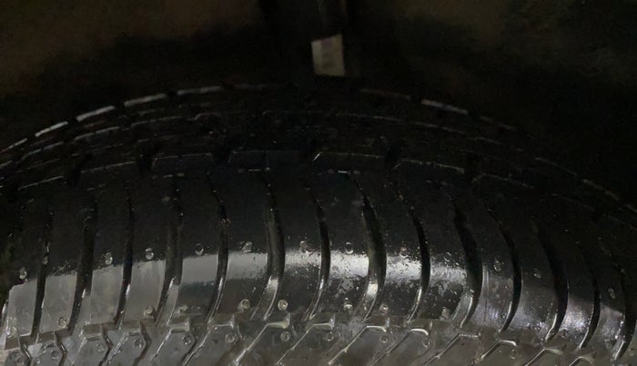 2019 Ford Ecosport TREND + 1.5L PETROL AT, CNG, Automatic, 40,869 km, Left Rear Tyre Tread