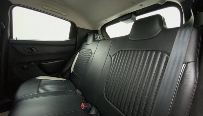 2017 Renault Kwid RXT 1.0 EASY-R  AT, Petrol, Automatic, 37,357 km, Right Side Rear Door Cabin