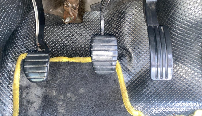 2014 Renault Duster 85 PS RXE DIESEL, Diesel, Manual, 97,110 km, Pedals