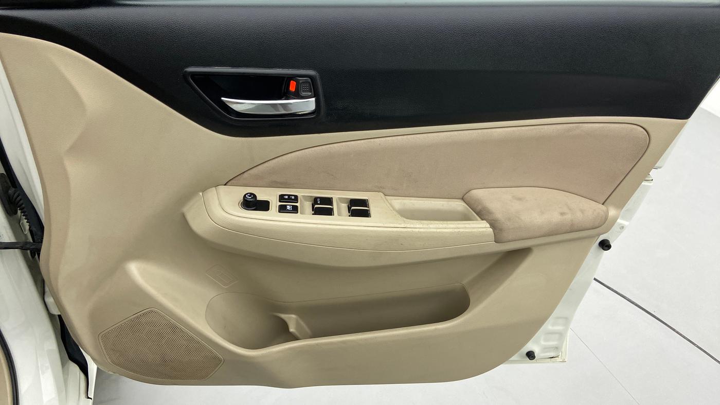 2018 Maruti Dzire VXI, Petrol, Manual, 44,509 km, Driver Side Door Panels Control