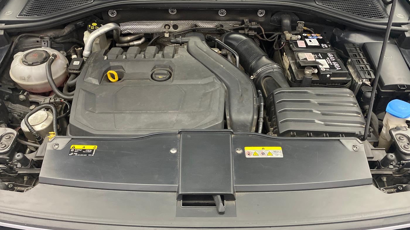 2021 Volkswagen T-ROC 1.5 TSI AT, Petrol, Automatic, 62,708 km, Engine View