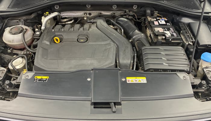2021 Volkswagen T-ROC 1.5 TSI AT, Petrol, Automatic, 62,708 km, Engine View