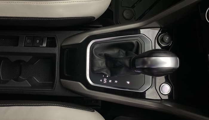 2021 Volkswagen T-ROC 1.5 TSI AT, Petrol, Automatic, 62,708 km, Gear Lever