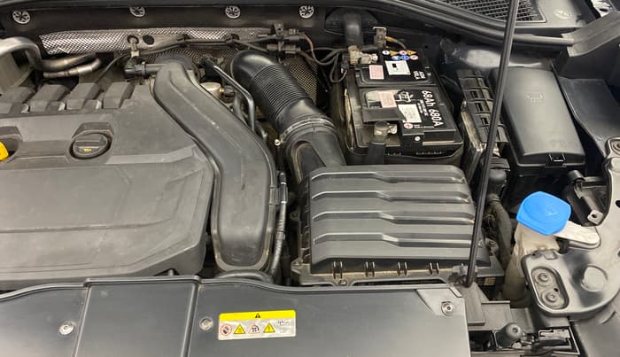 2021 Volkswagen T-ROC 1.5 TSI AT, Petrol, Automatic, 62,708 km, Engine View - Left