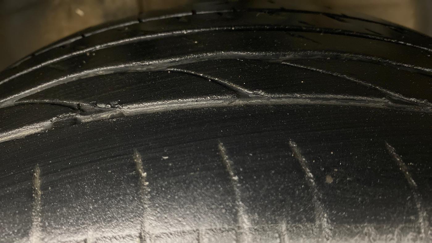 2012 Toyota Etios VD, Diesel, Manual, 95,609 km, Right Front Tyre Tread