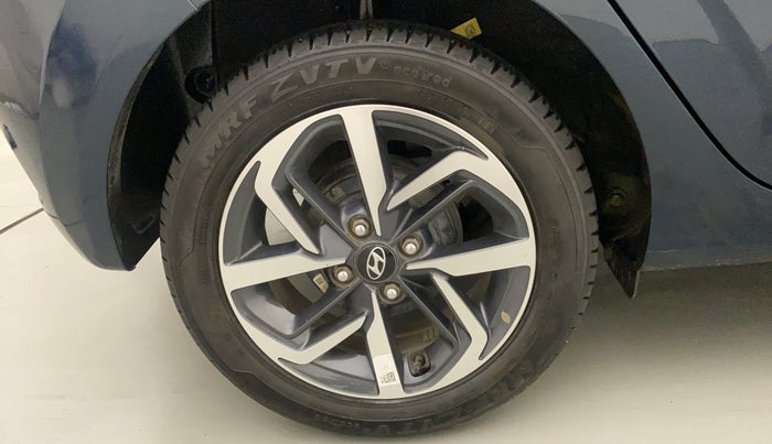 2022 Hyundai GRAND I10 NIOS ASTA AMT 1.2 KAPPA VTVT, Petrol, Automatic, 16,539 km, Right Rear Wheel