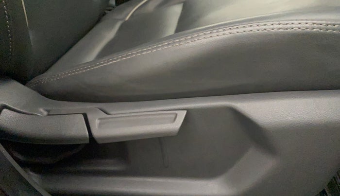 2022 Hyundai GRAND I10 NIOS ASTA AMT 1.2 KAPPA VTVT, Petrol, Automatic, 16,539 km, Driver Side Adjustment Panel