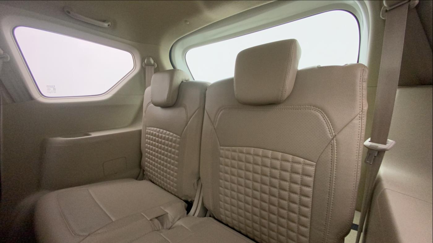 2019 Maruti Ertiga VXI SHVS, CNG, Manual, 97,475 km, Third Seat Row ( optional )