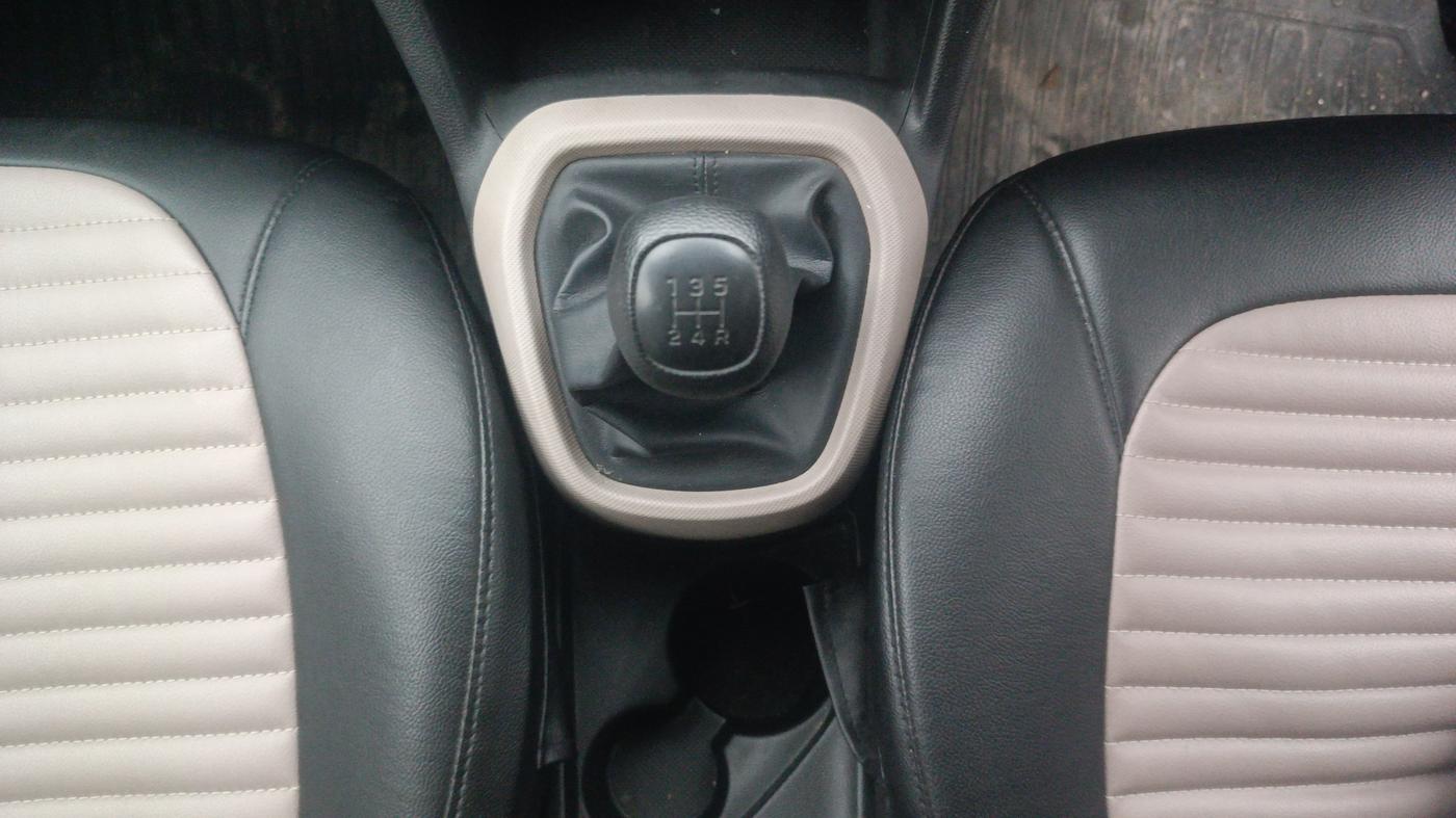 2018 Hyundai Grand i10 MAGNA 1.2 KAPPA VTVT, Petrol, Manual, 23,415 km, Gear Lever