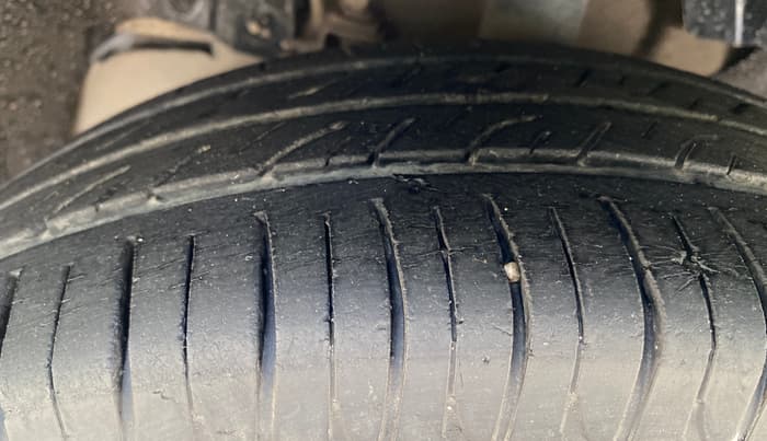 2018 Tata TIGOR XM PETROL, Petrol, Manual, 1,13,563 km, Left Front Tyre Tread
