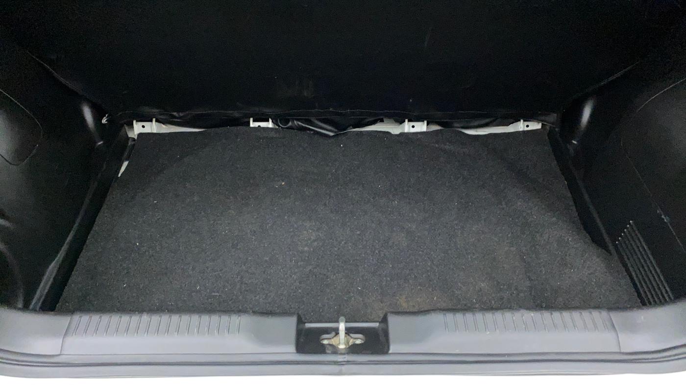 2019 Maruti Swift VXI D, Petrol, Manual, 36,113 km, Boot Inside