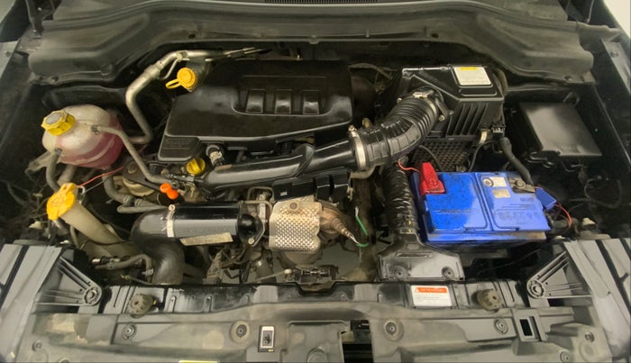 2019 Mahindra XUV300 W6 1.2 PETROL, Petrol, Manual, 39,094 km, Open Bonet