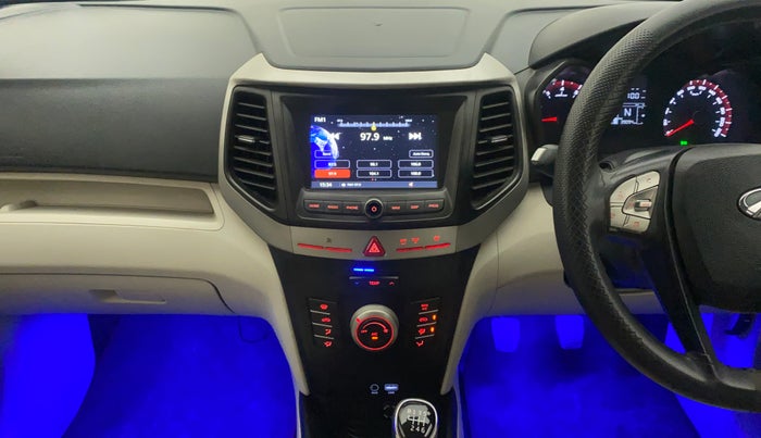 2019 Mahindra XUV300 W6 1.2 PETROL, Petrol, Manual, 39,094 km, Air Conditioner
