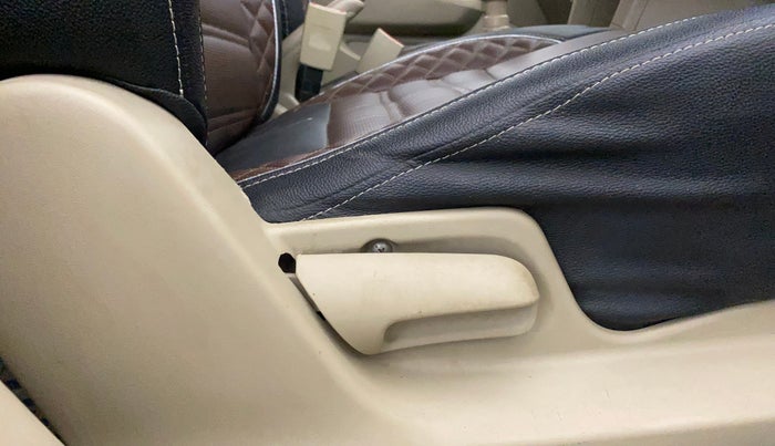 2017 Maruti Swift Dzire VXI, Petrol, Manual, 81,419 km, Driver Side Adjustment Panel