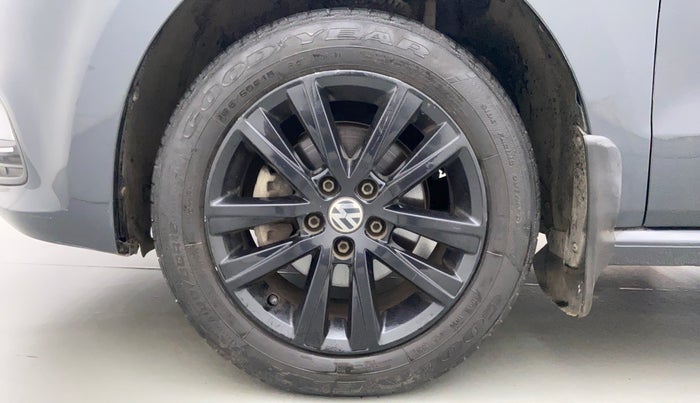 2015 Volkswagen Polo GT TSI 1.2 PETROL AT, Petrol, Automatic, 63,460 km, Left Front Wheel