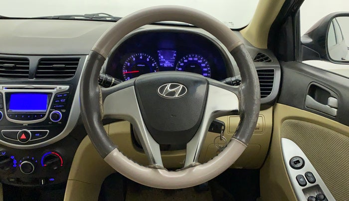 2013 Hyundai Verna FLUIDIC 1.4 VTVT, Petrol, Manual, 91,503 km, Steering Wheel Close Up