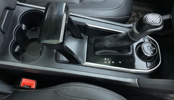 2020 Tata Harrier XZA+ DARK EDITION, Diesel, Automatic, 36,281 km, Gear Lever
