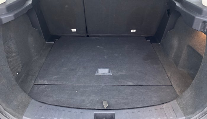 2020 Tata Harrier XZA+ DARK EDITION, Diesel, Automatic, 36,281 km, Boot Inside