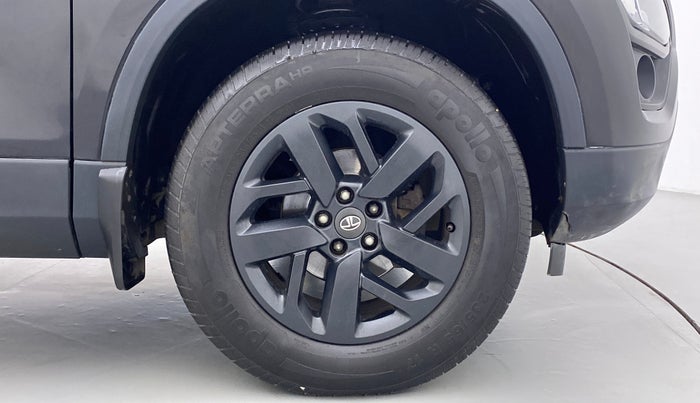 2020 Tata Harrier XZA+ DARK EDITION, Diesel, Automatic, 36,281 km, Right Front Wheel