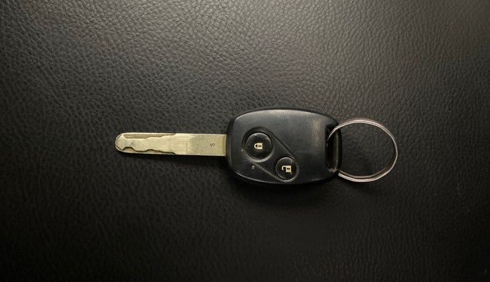 2016 Honda Amaze 1.2L I-VTEC SX, Petrol, Manual, 60,130 km, Key Close Up