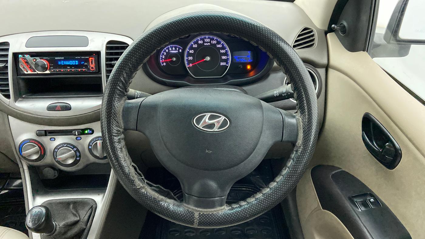 2012 Hyundai i10 ERA 1.1, Petrol, Manual, 74,754 km, Steering Wheel Close Up