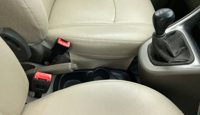 2012 Hyundai i10 ERA 1.1, Petrol, Manual, 74,754 km, Gear Lever
