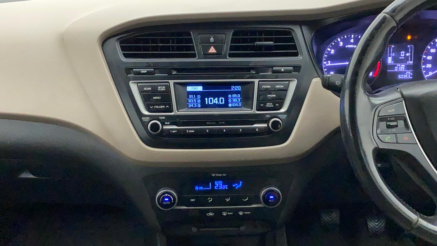 2014 Hyundai Elite i20 SPORTZ 1.2, Petrol, Manual, 60,353 km, Air Conditioner