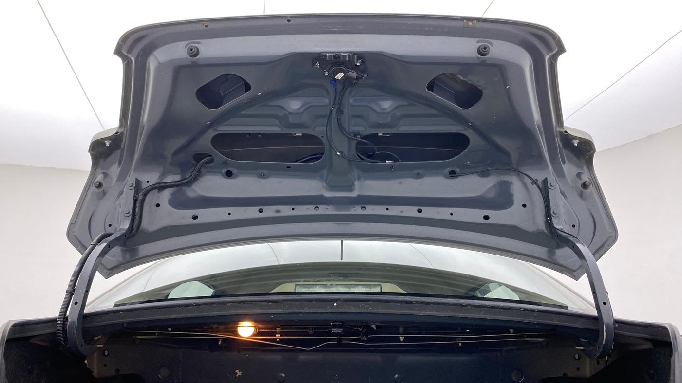 2019 Maruti Dzire VXI AMT, Petrol, Automatic, 52,640 km, Boot Door Open