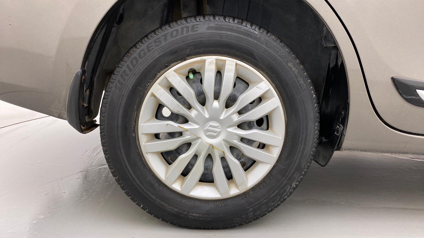 2019 Maruti Dzire VXI AMT, Petrol, Automatic, 52,640 km, Right Rear Wheel