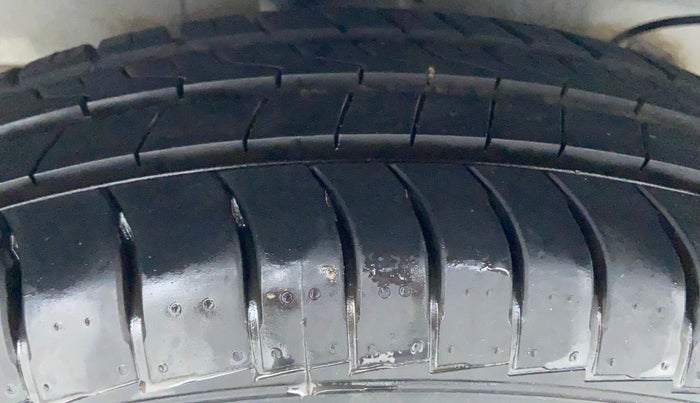 2019 Hyundai NEW SANTRO MAGNA, Petrol, Manual, 17,629 km, Right Rear Tyre Tread