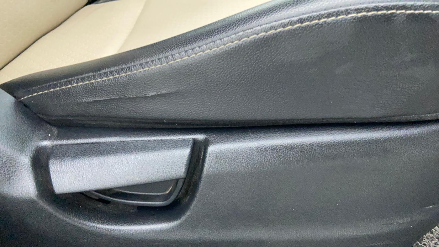 2019 Hyundai NEW SANTRO MAGNA, Petrol, Manual, 17,629 km, Driver Side Adjustment Panel