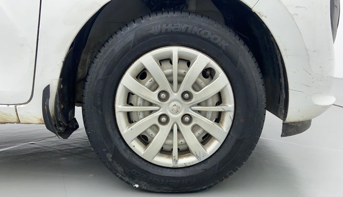 2019 Hyundai NEW SANTRO MAGNA, Petrol, Manual, 17,629 km, Right Front Wheel