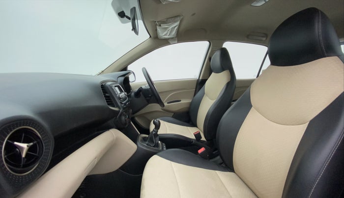 2019 Hyundai NEW SANTRO MAGNA, Petrol, Manual, 17,629 km, Right Side Front Door Cabin
