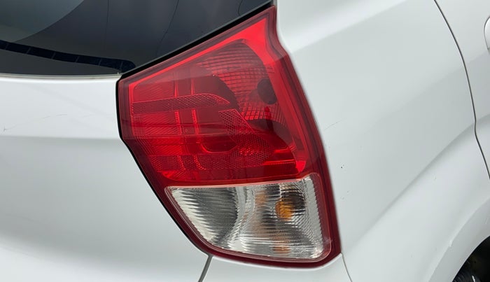 2019 Hyundai NEW SANTRO MAGNA, Petrol, Manual, 17,629 km, Right tail light - Minor damage
