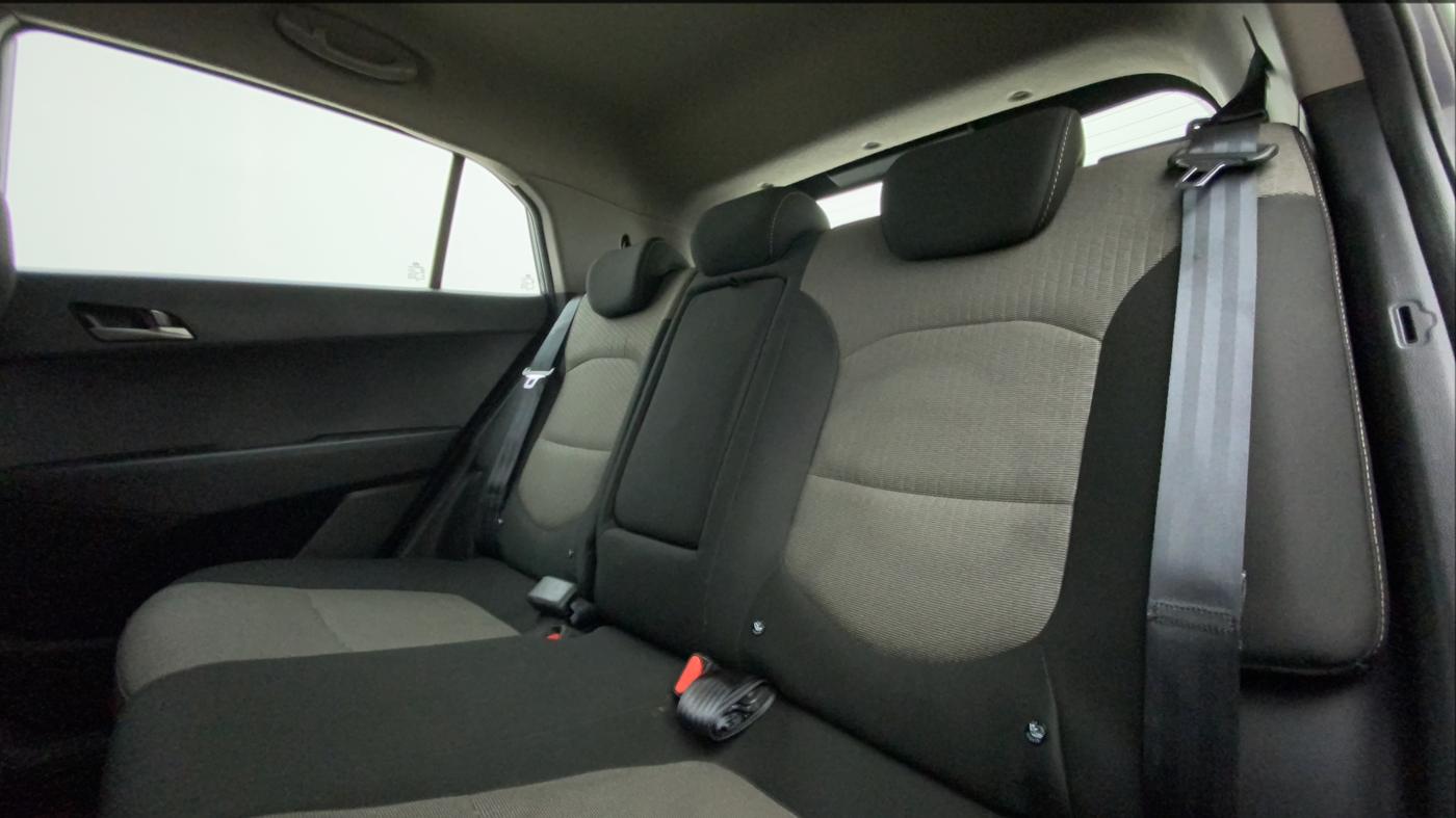 2016 Hyundai Creta SX PLUS AT 1.6 DIESEL, Diesel, Automatic, 1,14,568 km, Right Side Rear Door Cabin