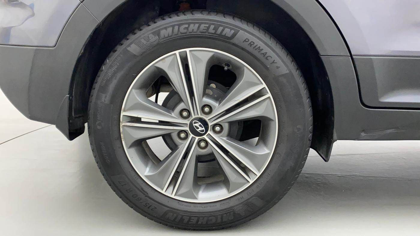 2016 Hyundai Creta SX PLUS AT 1.6 DIESEL, Diesel, Automatic, 1,14,568 km, Right Rear Wheel