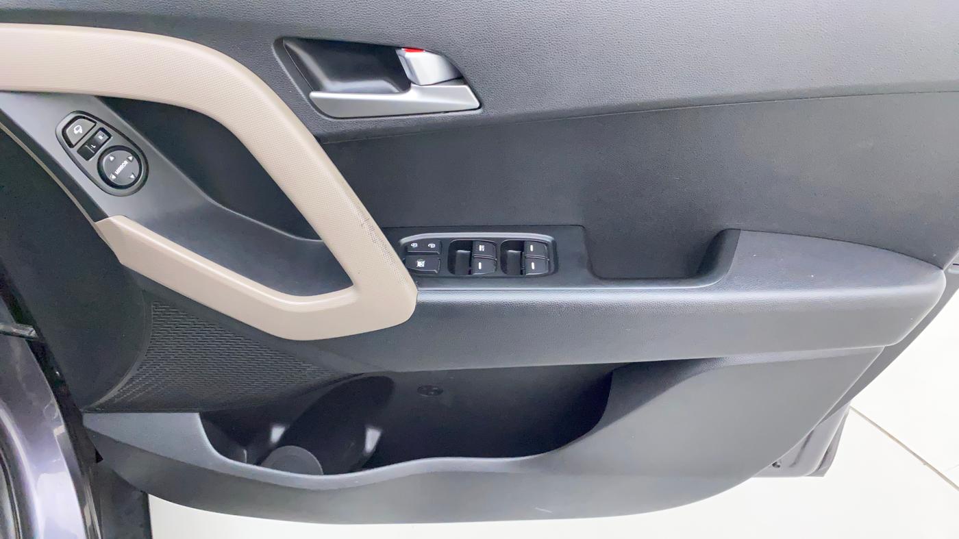 2016 Hyundai Creta SX PLUS AT 1.6 DIESEL, Diesel, Automatic, 1,14,568 km, Driver Side Door Panels Control