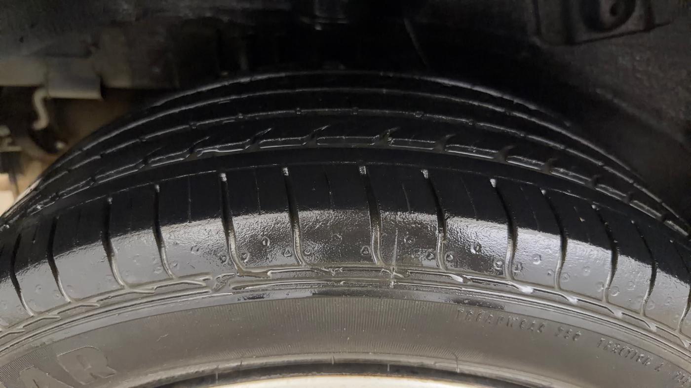 2019 Tata NEXON XM PETROL, Petrol, Manual, 43,084 km, Right Rear Tyre Tread