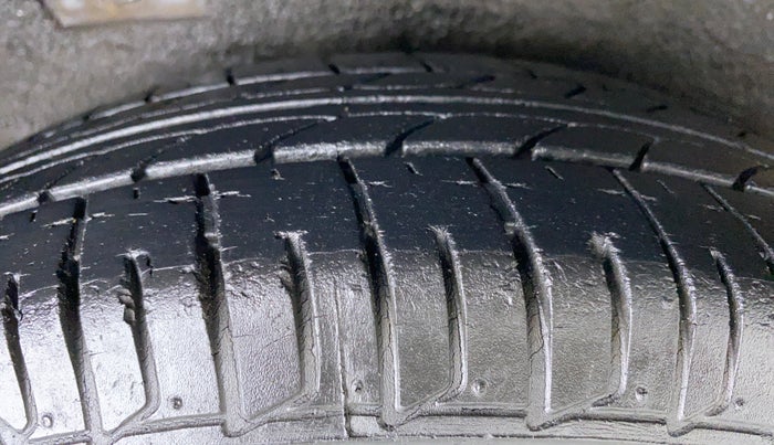 2009 Hyundai i10 ERA 1.1 IRDE, Petrol, Manual, 21,723 km, Right Rear Tyre Tread