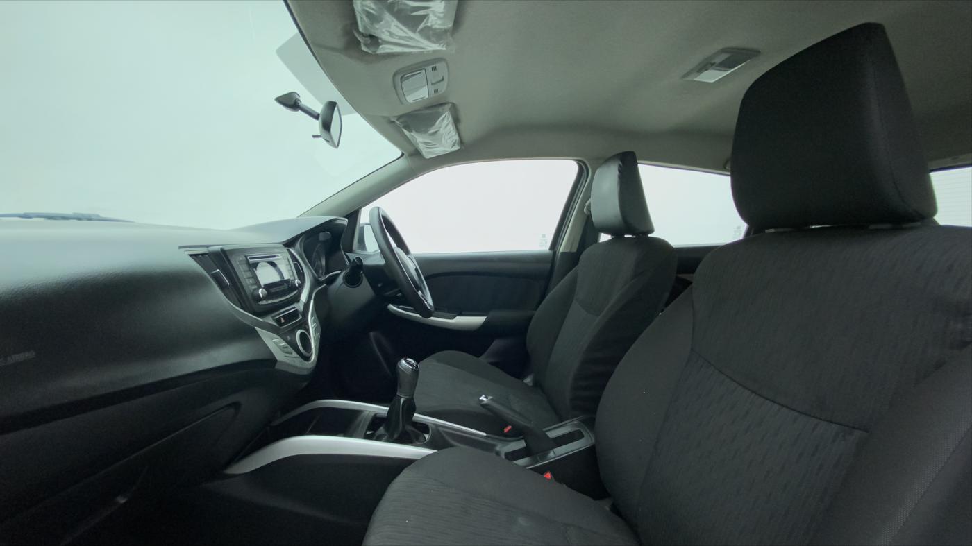 2017 Maruti Baleno DELTA PETROL 1.2, Petrol, Manual, 49,877 km, Right Side Front Door Cabin