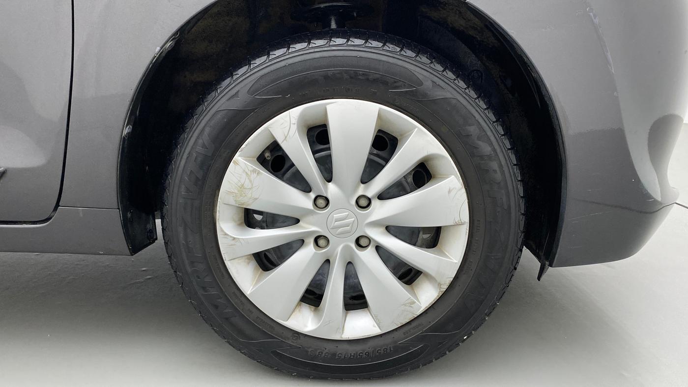 2017 Maruti Baleno DELTA PETROL 1.2, Petrol, Manual, 49,877 km, Right Front Wheel